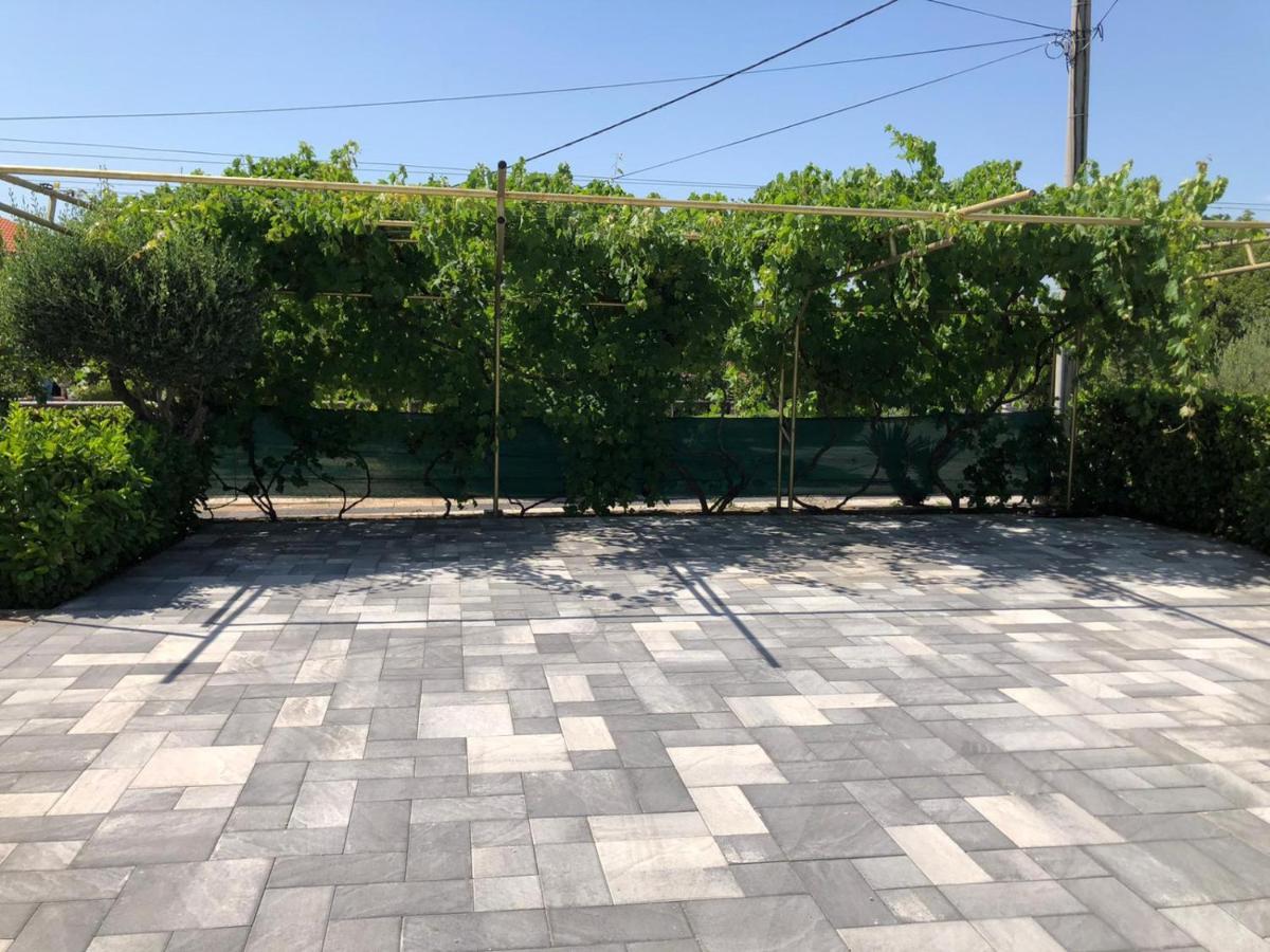 Lucija Apartments Vrh  ภายนอก รูปภาพ