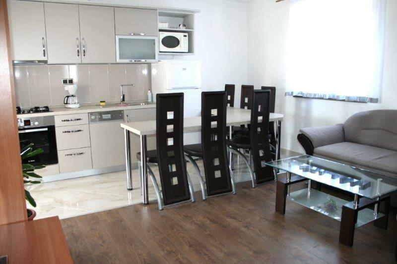 Lucija Apartments Vrh  ภายนอก รูปภาพ