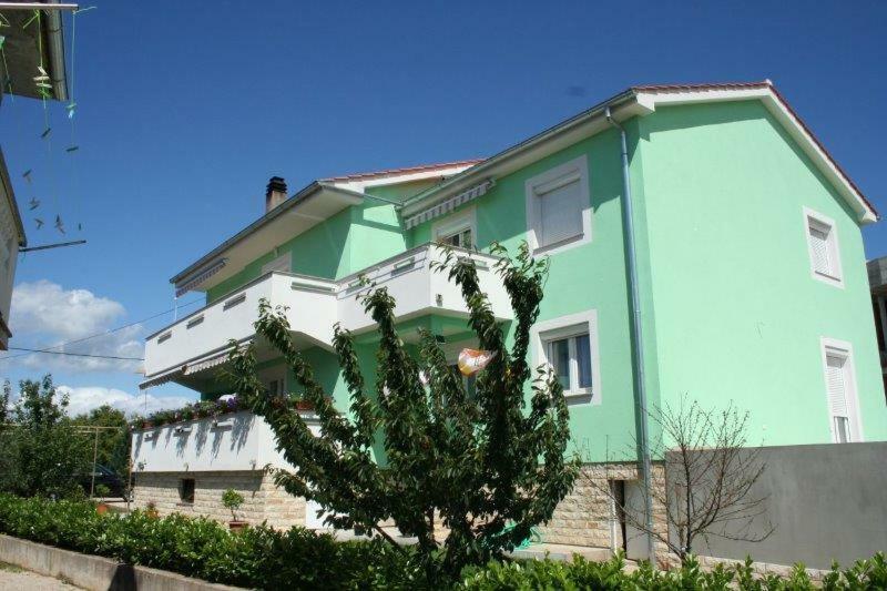 Lucija Apartments Vrh  ภายนอก รูปภาพ