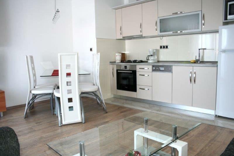 Lucija Apartments Vrh  ภายนอก รูปภาพ